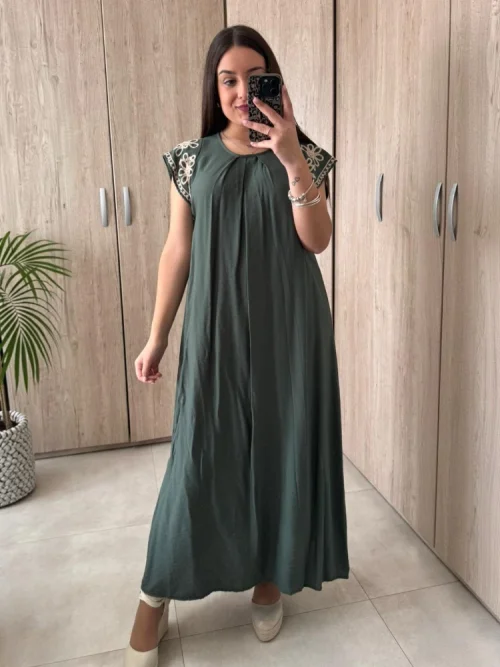 Vestido Flor Bordada